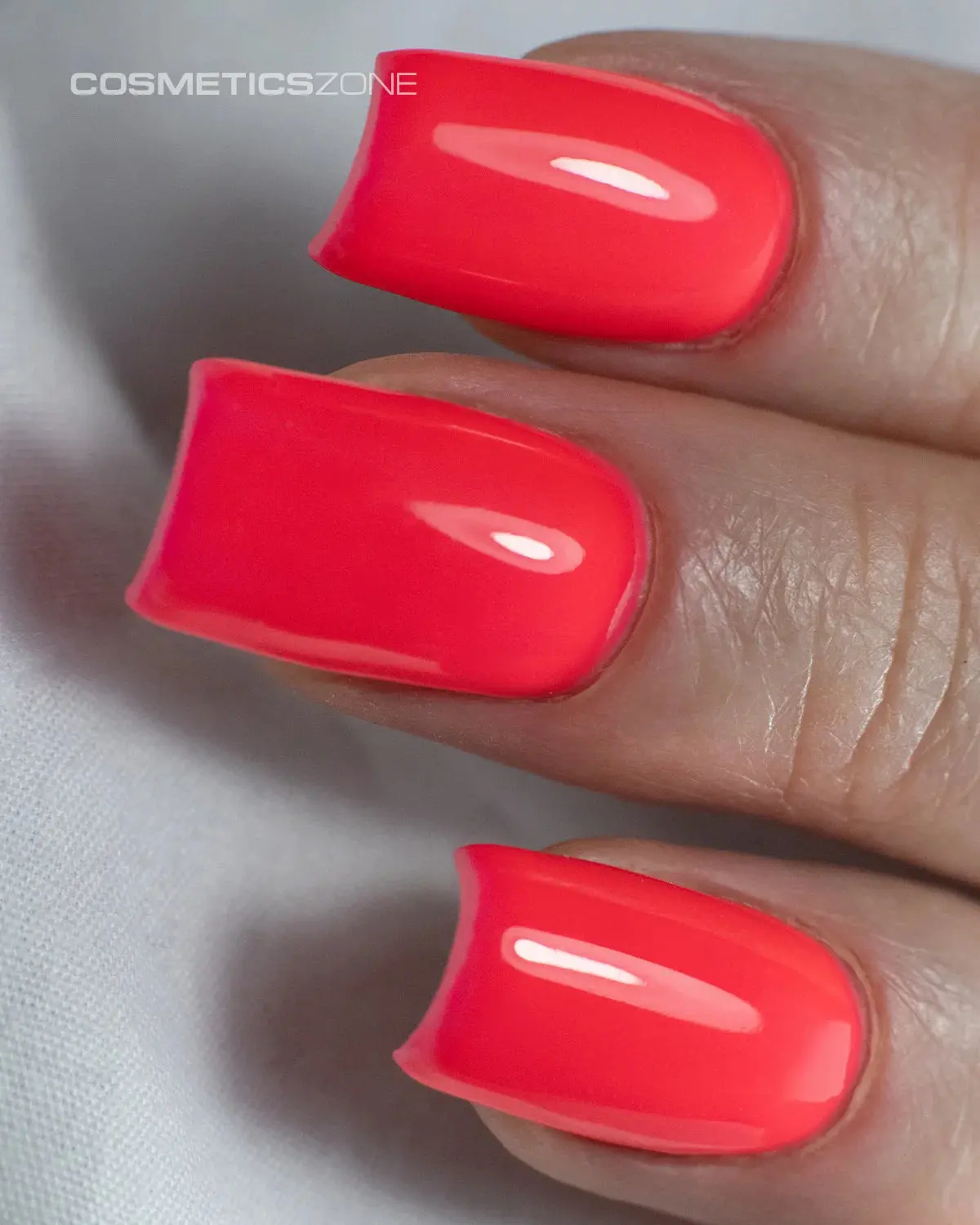 Hypoallergenic Hybrid UV/LED Gel Polish Neon Fruits N19 - Image 3